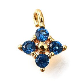 Blumen Anhänger Mit Zirkonia Steinen, 18K Vergoldet, (10x8mm) - Uniq Perler - 114945