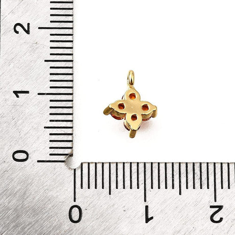 Blomster Vedhæng Med Zirkonia Sten - 18K Forgyldt (10x8mm) - Uniq Perler - 115958