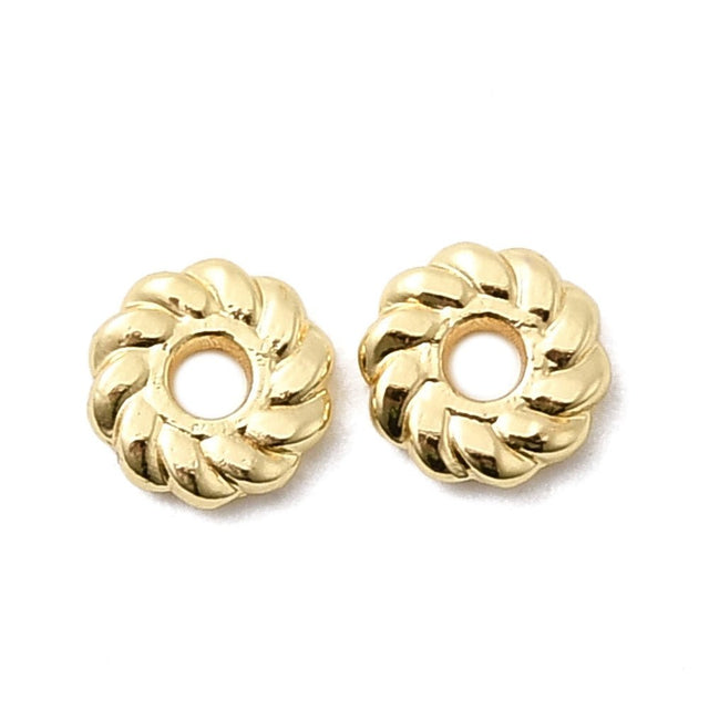 Blomsterformede Perler – 18K Langtidsholdbar Forgyldt (6mm) 10 stk - Uniq Perler - 