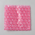 Bobleplast Med Hjerter – Cerise, Firkantet (10x10,5x0,5cm) 50 stk. - Uniq Perler - 124289