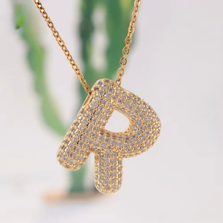 Bogstav Vedhæng Med Zirkonia - Flere forskellige – 18K Forgyldt Messing (22mm) - Uniq Perler - 118320