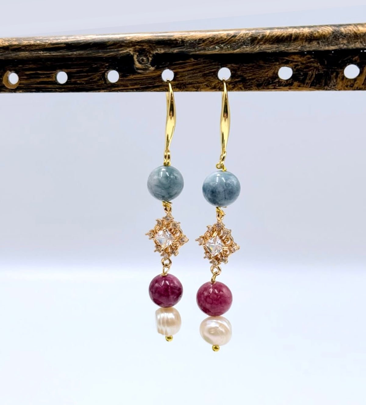 Chandelier Mellemled Med Zirkonia Sten, Langtidsholdbar Forgyldt, (17x11mm) - Uniq Perler - 114379