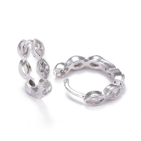 Hoops with Zirconia – Long-lasting, Platinum-colored (15.5x13.5mm) - Uniq Perler - 115209