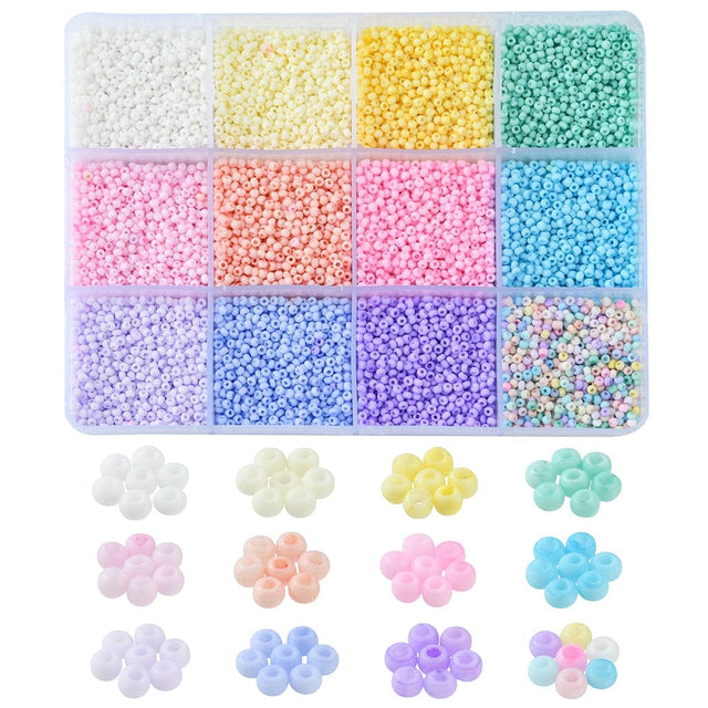 DIY Kasse Med 12 Farver Seed Beads – Glas (2x1,5mm) Ca. 180g - Uniq Perler - 115113