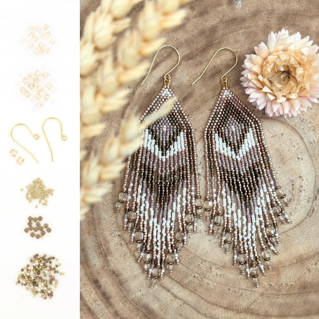 DIY Kit – Bohemian Frynse Øreringe med Brick Stitch (12–15cm) - Uniq Perler - 