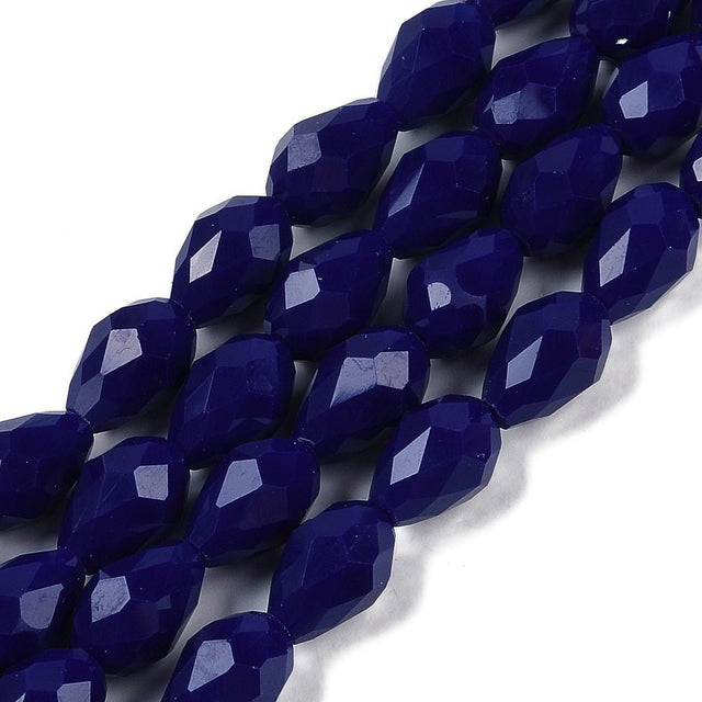 Dråbeformede Glasperler – Opaque Midnatsblå, Facetterede (8x6mm), 51 cm. - Uniq Perler - 125795