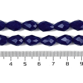 Dråbeformede Glasperler – Opaque Midnatsblå, Facetterede (8x6mm), 51 cm. - Uniq Perler - 125795