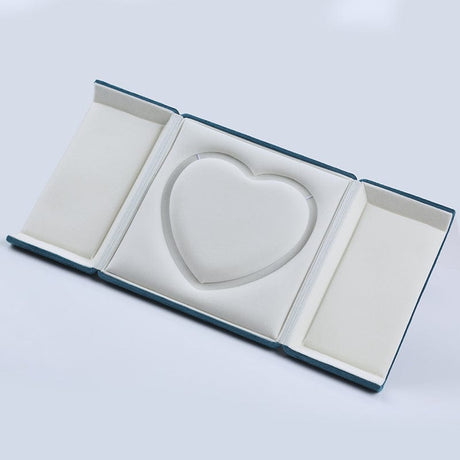 Eksklusiv Gaveæske Med Hjerteform (19x19cm) - Uniq Perler - 144574