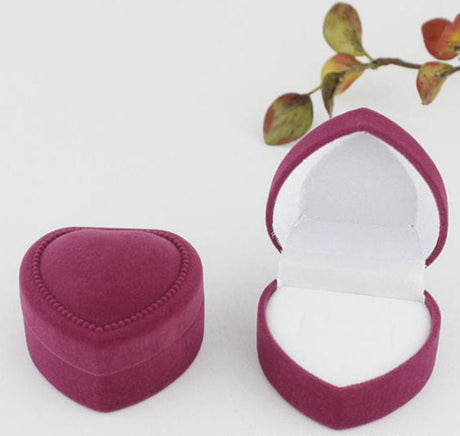 Eksklusiv Violet Hjerte Smykkeæske (4,8x4,8x3,5cm) - Uniq Perler - 114548