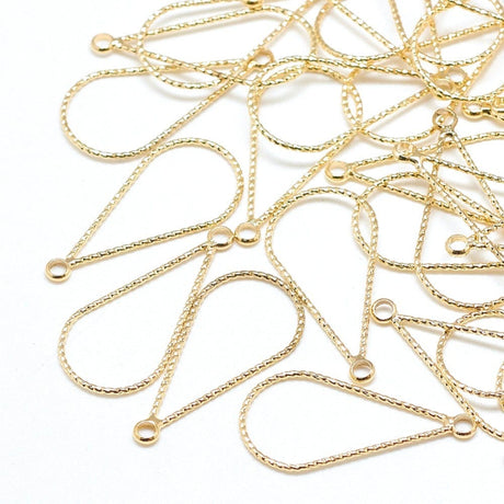 Enkel Dråbe Med Snoninger, 6 stk. - Uniq Perler - 111755