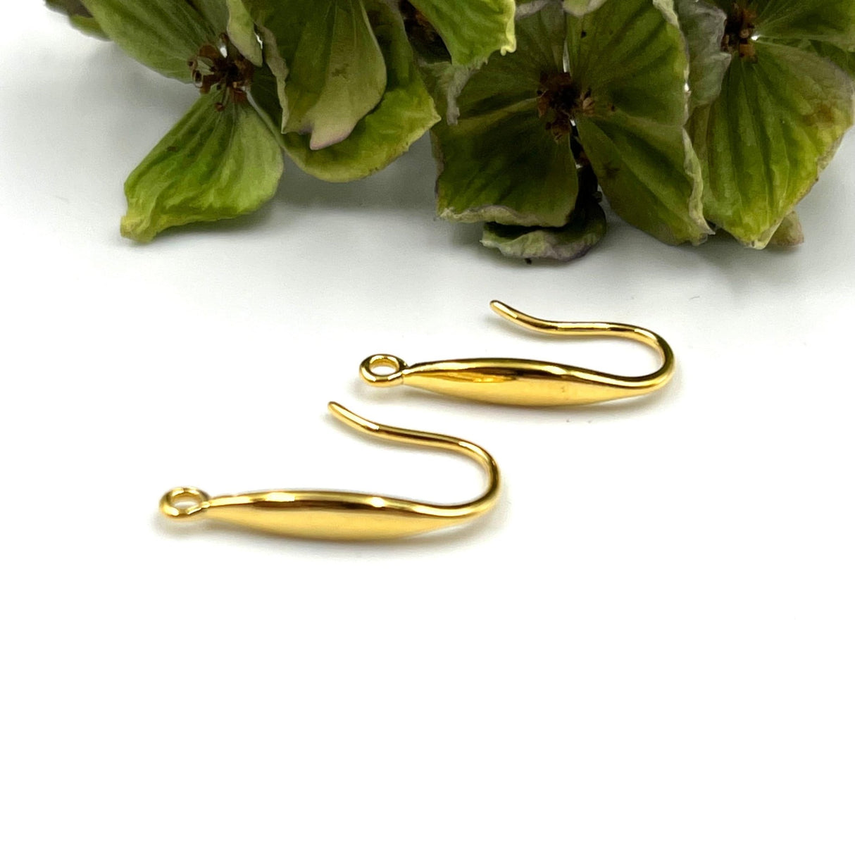 Enkle Ørekroge, 18K Forgyldt Sterling Sølv, 18x9x2mm - Uniq Perler - 0001489077