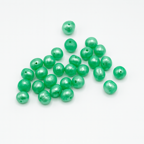 Gefärbte Süßwasserperlen, Grün, 5 - 6mm (Einzelne Perle) - Uniq Perler - 234764