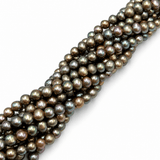 Farvet Ferskvandsperler - Iriseren Grå (5,5-6x6-7mm) - Uniq Perler - 8411356