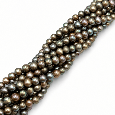Farvet Ferskvandsperler - Iriseren Grå (5,5-6x6-7mm) - Uniq Perler - 8411356