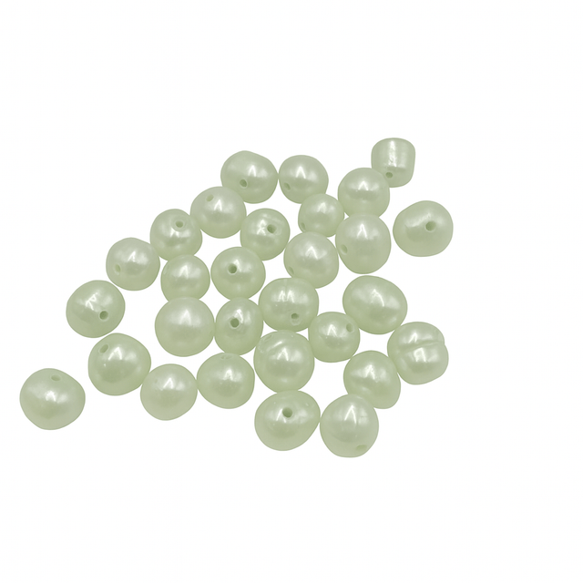 Farvet Ferskvandsperler, Lys Grøn, 5 - 6mm (Enkelt Perle) - Uniq Perler - 644567