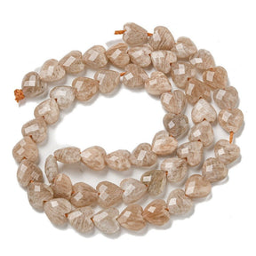 Pfirsich Mondstein Perlen – Facettiertes Herz (8mm, 4 Stk) - Uniq Perler - 117290