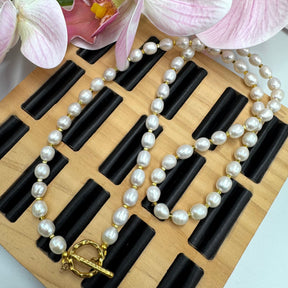 Freshwater Pearl Necklace With Gold-plated Clasp - Premium, Extra Long Chain (64cm) - Uniq Perler - 646464