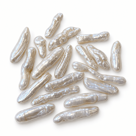 Ferskvandsperle – Hvid, Biwa Barok, Grade AA (23-26x6,5-8mm) 1 stk. - Uniq Perler - 125699