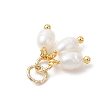 Ferskvandsperle Vedhæng Rice – Cremehvid (10–10.5mm, 2 stk) - Uniq Perler - 117746