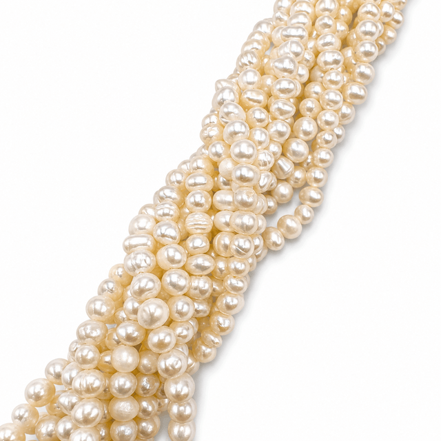 Ferskvandsperler – Beige, Potato (4~5mm) AA - Uniq Perler - 124031