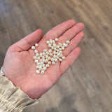 Ferskvandsperler – Hvid, Nugget, Grade A (5,8x6mm), 2 stk - Uniq Perler - 011834