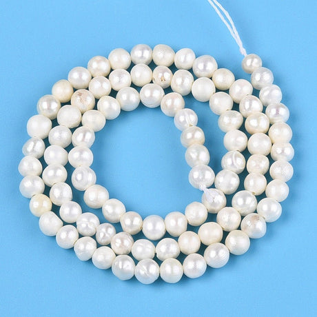 Ferskvandsperler Potato – Cremehvid (3.5–5mm) - Uniq Perler - 117732