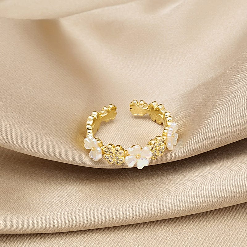 Forgyldt Justerbar Ring Med Blomster og Zirkonia - Uniq Perler - 114679