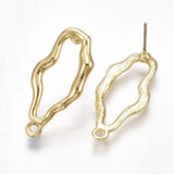 Forgyldte Ørestikkere, Organisk Look, (26x12mm) - Uniq Perler - 111409