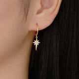 Forgyldte Sterling Sølv 925 Creoler Med Zirkonia Stjerne Vedhæng - Uniq Perler - 791370