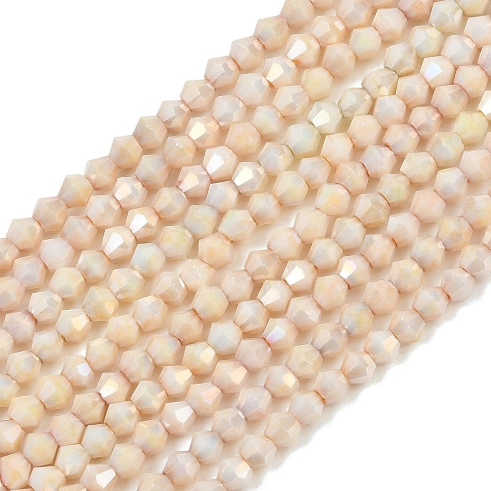 Glasperler – Farve Mix, Facetterede (3x2,5mm) 10 strenge - Uniq Perler - 123686