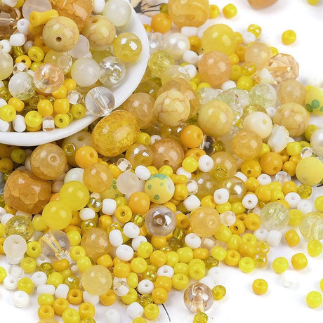 Glasperler – Gult Mix, Assorteret Størrelser og Modeller, 100g - Uniq Perler - 114811