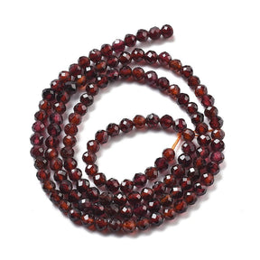 Granat-Perlen – facettiert (3 mm) - Uniq Perler - 492694