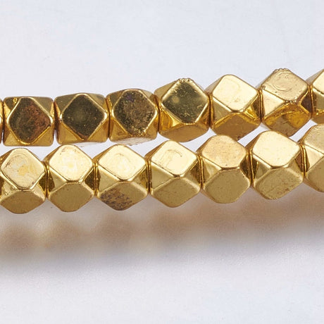 Hæmatit – Kantet, Forgyldt (3x3mm) - Uniq Perler - 111312