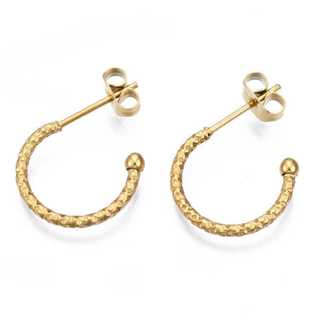 Halv Creoler Med Mønster - Forgyldt (15mm) - Uniq Perler - 628196