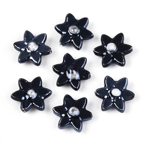 Handgefertigte Porzellanperlen – Blume Mitternachtsblau (16x17mm, 4 Stück) - Uniq Perler - 