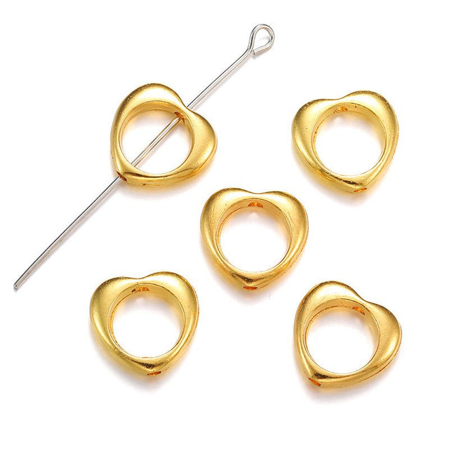 Hjerte Mellemled – Forgyldt (13x12x3mm) 6 Stk - Uniq Perler - 