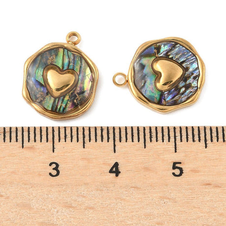 Hjerteformet Vedhæng Med Paua Skal – 18K Forgyldt Stål (16x13mm) - Uniq Perler - 126300
