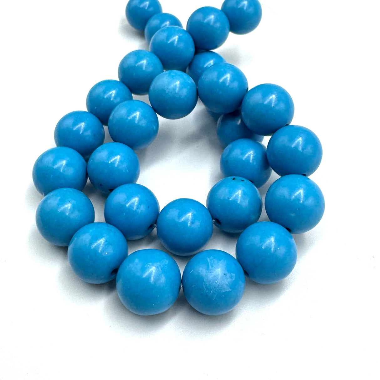 Jadeperler – Runde, Lyseblå (14mm) - Uniq Perler - 