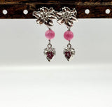 Jordbær Vedhæng Med Zirkonia Sten, Langtidsholdbar Forsølvet, 11,5x8mm - Uniq Perler - 114723