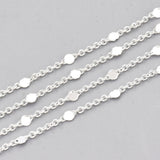 Kæde med Flade Runde Led – Forsølvet (1,5x1x0,3mm) 1m - Uniq Perler - 