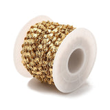 Kæde med mønster i Vandfast Rustfrit Stål – Guld (4x6mm, Meter) - Uniq Perler - 116183