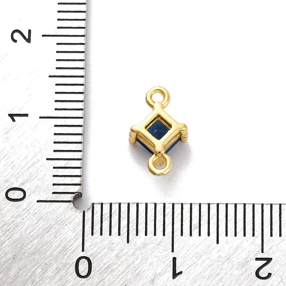 Kantet Mellemled Med Blå Zirkonia Sten, Langtidsholdbar Forgyldt, (10,5x7mm), 2 stk. - Uniq Perler - 497431