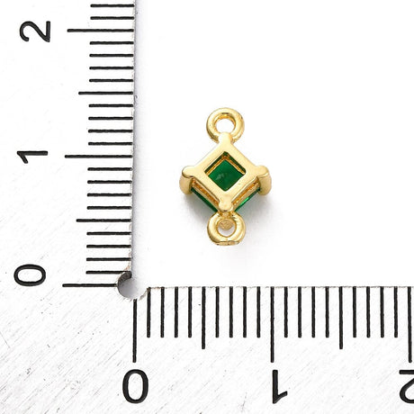 Kantet Mellemled Med Grøn Zirkonia Sten, Langtidsholdbar Forgyldt, (10,5x7mm) 2 stk. - Uniq Perler - 954290