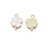 Kløver Vedhæng – Forgyldt, Hvid Emalje (19x13x1,5mm) 8 stk. - Uniq Perler - 115401