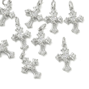 Kors Vedhæng Med Zirkonia – Platinbelagt Messing, Klar (13x9x4mm) - Uniq Perler - 120550
