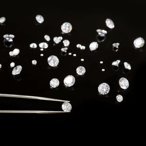 Cubic Zirconia – Faceted Cabochons, Clear (50 pcs) - Uniq Perler - 489937
