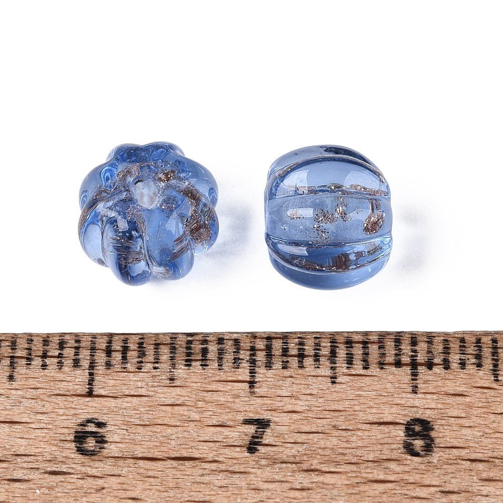 Lampwork Perler – Græskar, Kornblomstblå Med Guldstøv (8,5x7mm) 6 stk. - Uniq Perler - 122693