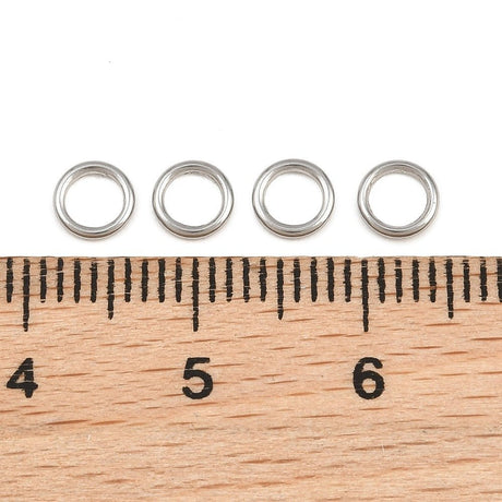 Lukkede Øskner – Stål (5x0,8mm) 10 stk - Uniq Perler - 126270