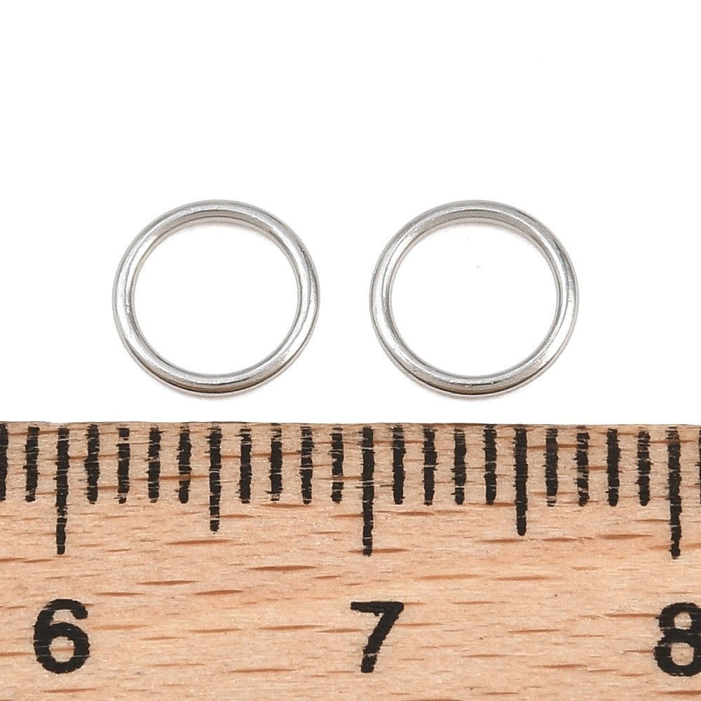 Lukkede Øskner – Stål (7x0,8mm) 10 stk - Uniq Perler - 126259