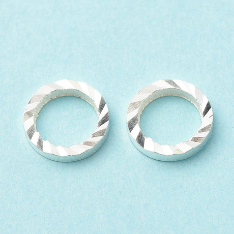 Lukket ringe i Messing – 925 Sølvbelagt (6mm, 1mm) 20 stk. - Uniq Perler - 116210